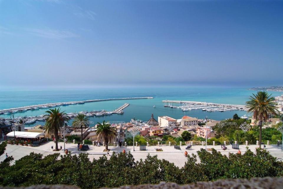 Casa Vacanze Surriano Sciacca Luaran gambar